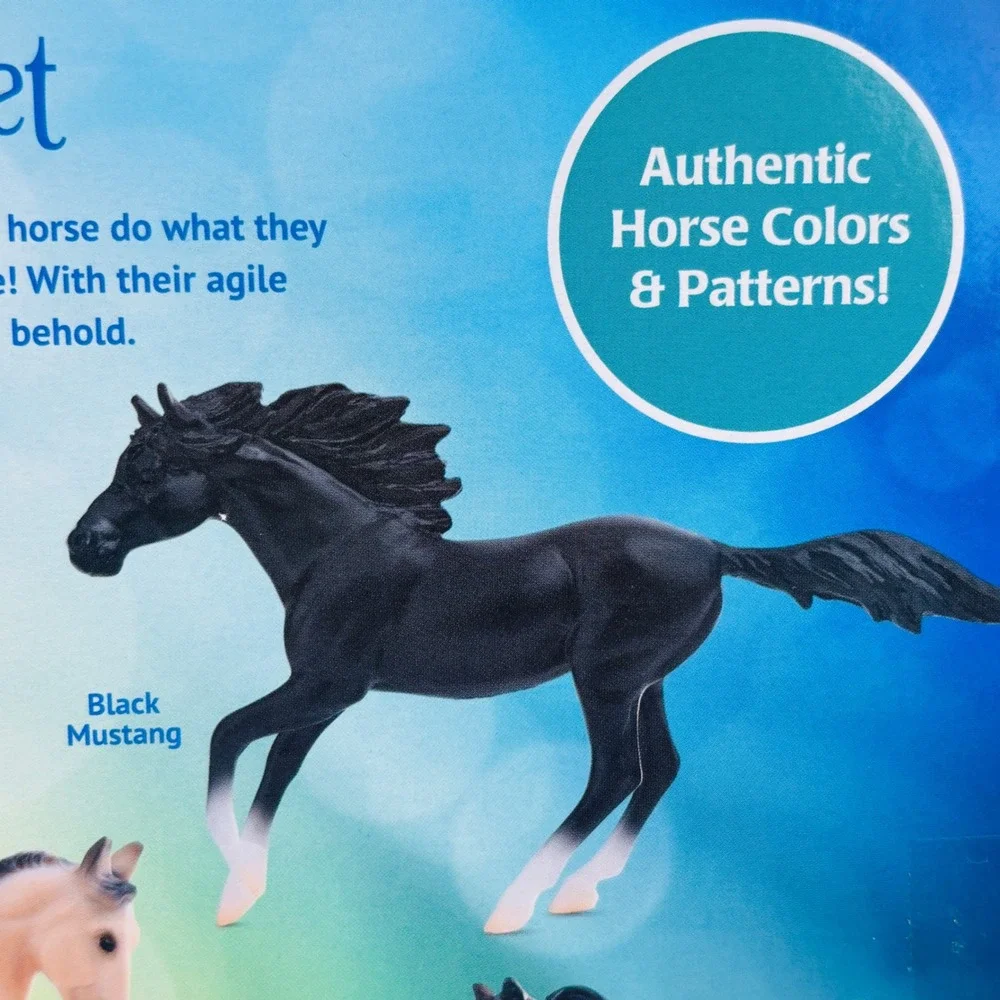 Breyer Stablemates Poetry In Motion Gift Set 4 Horse Models 1:32‎ Scale New